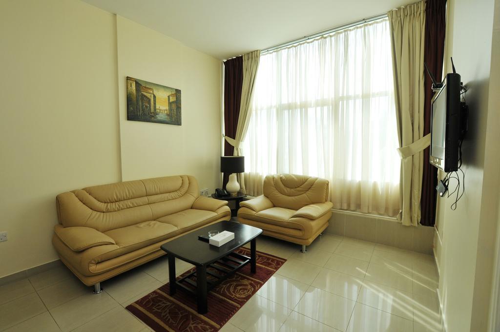 Center Ville Hotel Abu Dhabi Buitenkant foto